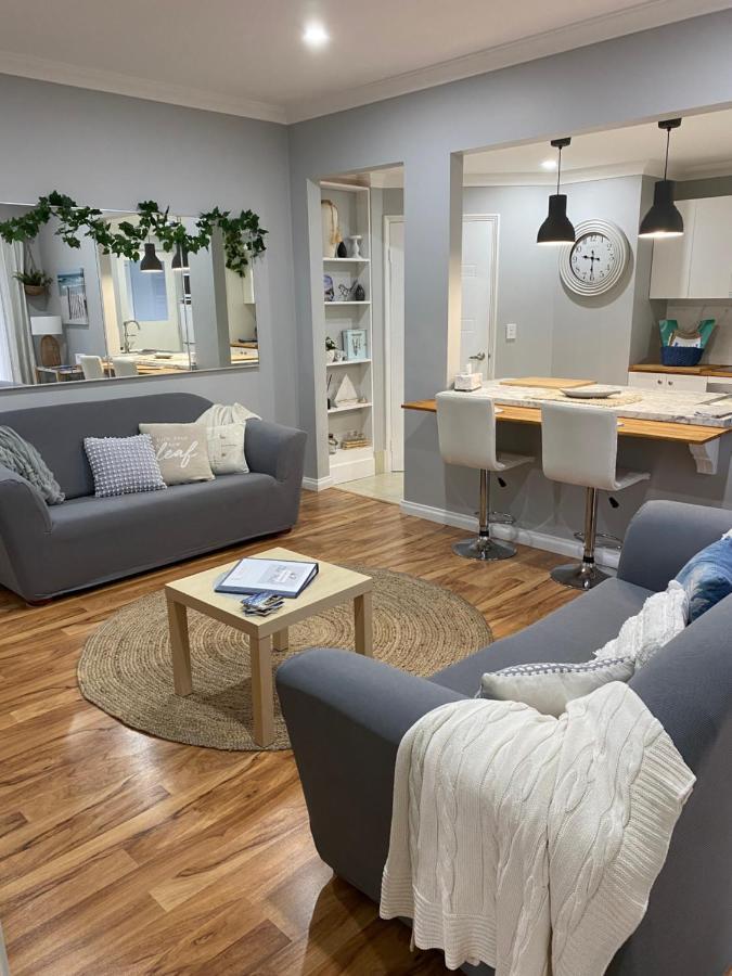 Appartement The Hutt On Mandurah Marina Extérieur photo