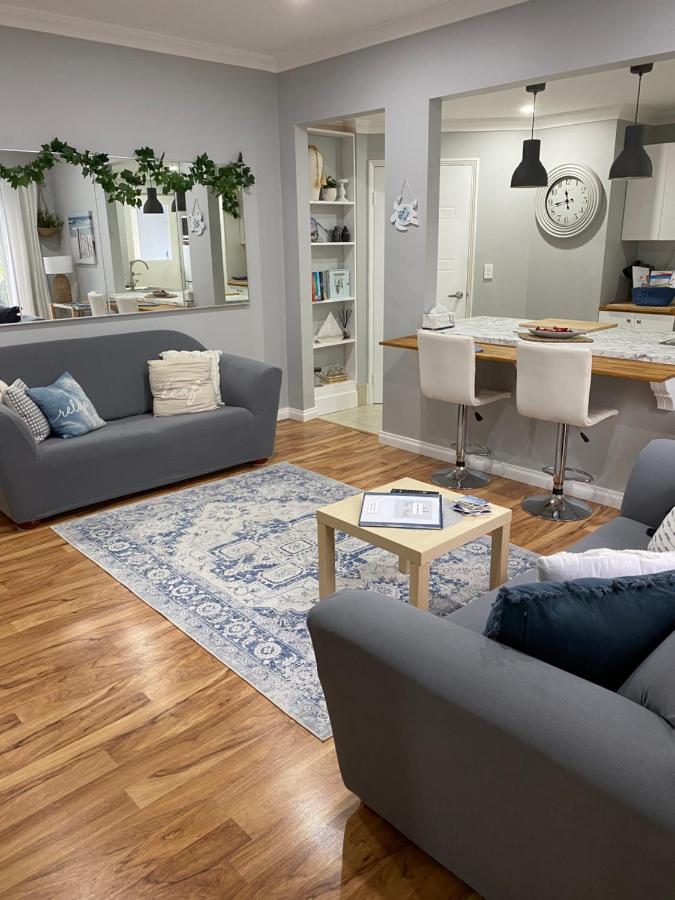 Appartement The Hutt On Mandurah Marina Extérieur photo